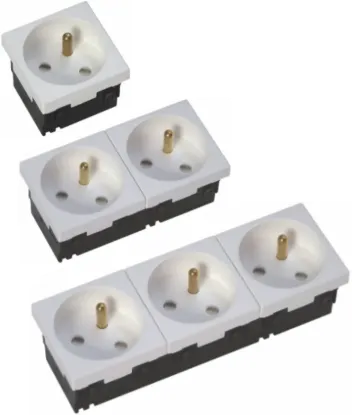 Зображення Розетка із заземленням 33°а GZ33U2 (281302)